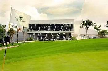 Pure All Suites Riviera Maya Playa del Carmen 5*,