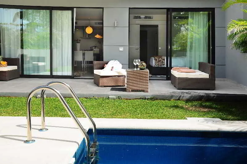 Pure All Suites Riviera Maya Playa del Carmen 5*,