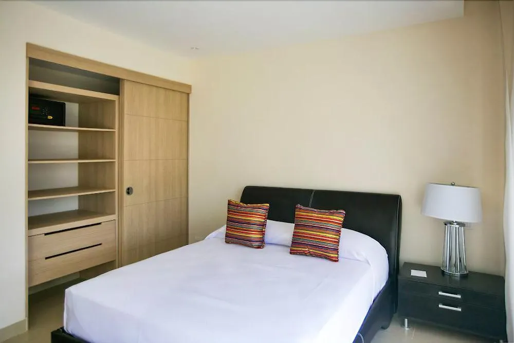 Pure All Suites Riviera Maya Playa del Carmen 5*,